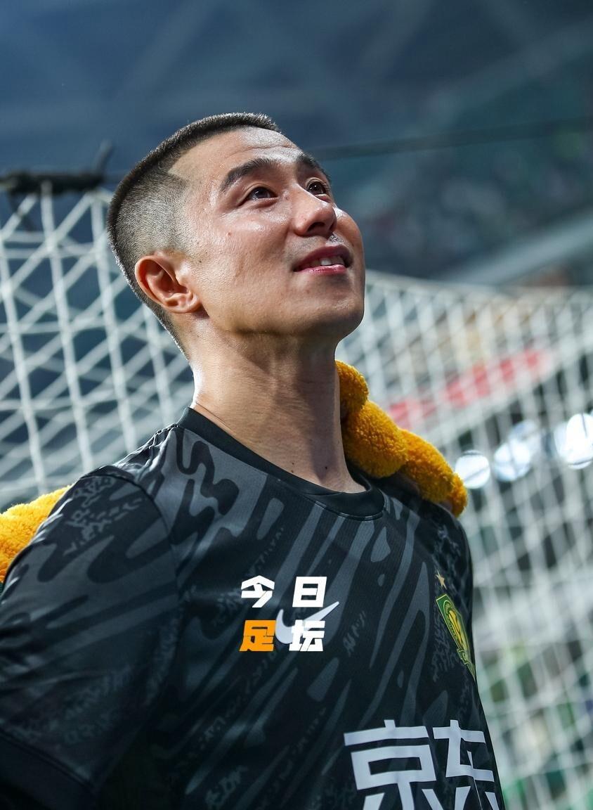 jiuyou-包含赛地聚焦：中超关键时刻热度飙升，辽宁本钢造点机会，话题不断，年轻球员得到机会的词条-jiuyou