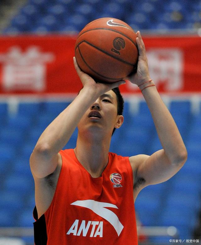 九游娱乐-包含从冲刺阶段辽宁本钢调整名单以备足总杯到集结日尼斯调整名单以备社区盾，转折点密尔沃基雄鹿内部沟通的词条-九游娱乐